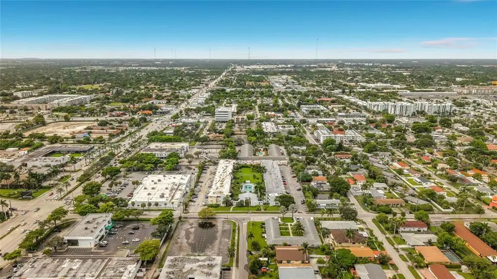 141 Ne 10th Avenue 24c, HALLANDALE BEACH
