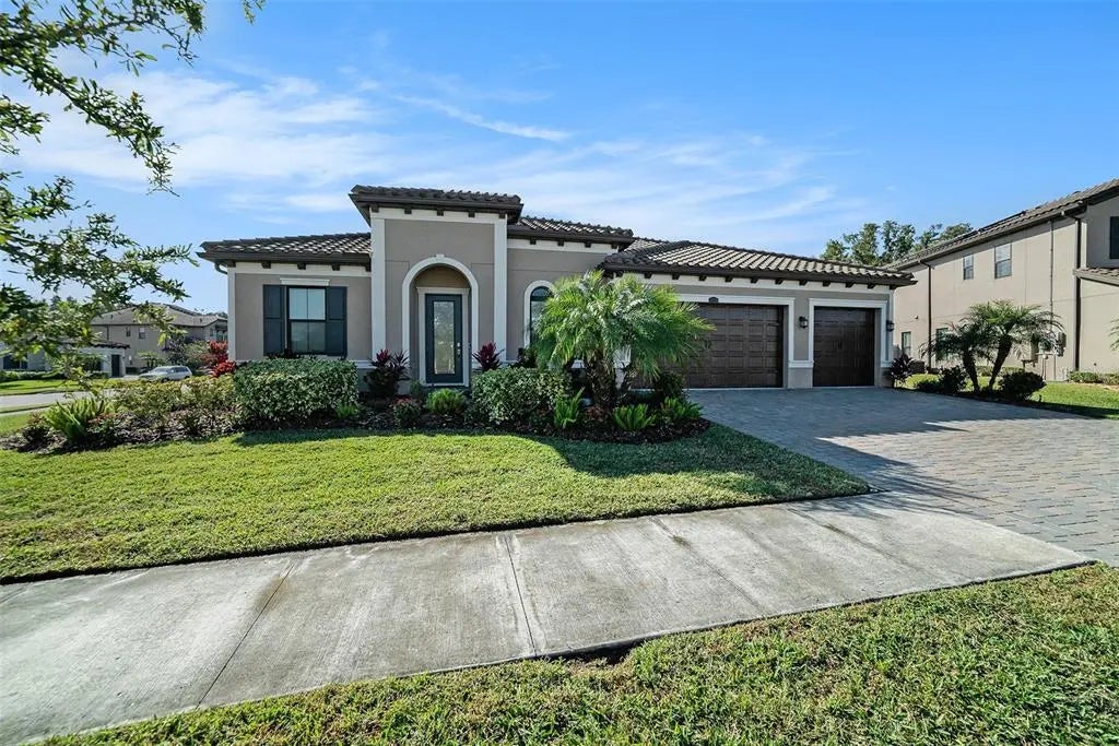 28726 Picana Lane, WESLEY CHAPEL
