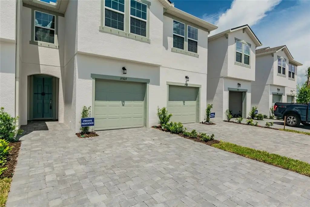 19309 Blue Pond Drive, LUTZ