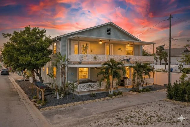 134 86th Terrace 3, TREASURE ISLAND