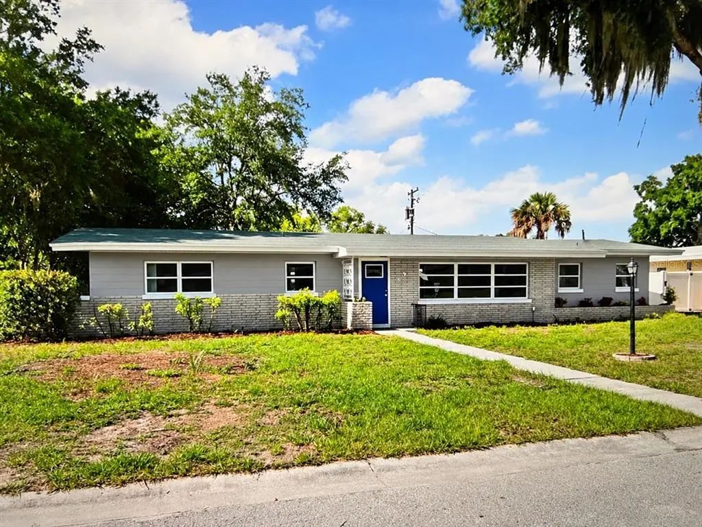 6 Golfview Circle Ne, WINTER HAVEN