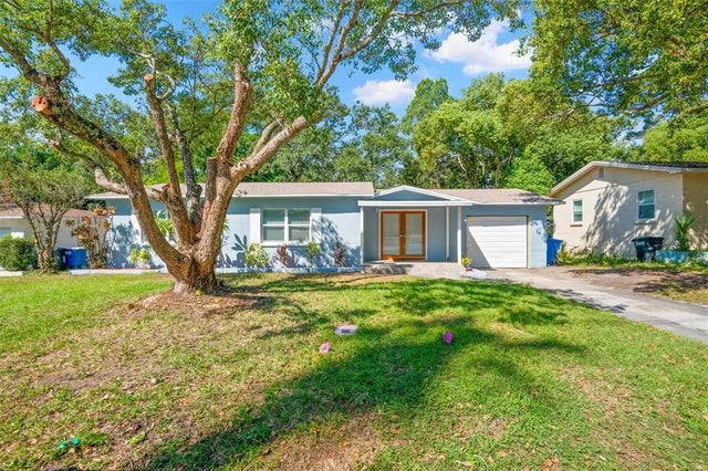 914 Chester Drive, CLEARWATER