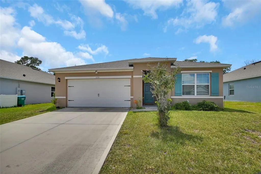 1235 Winter Gray Circle, DELTONA