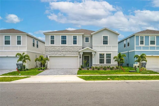 3024 Mahalo Drive, DAVENPORT