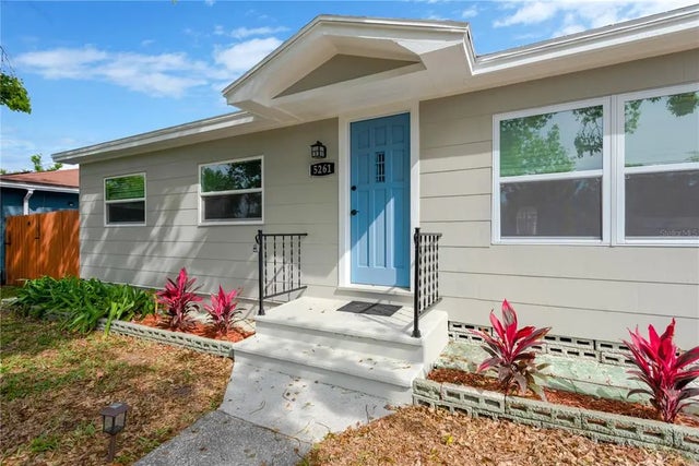 5261 43rd Avenue N, ST PETERSBURG