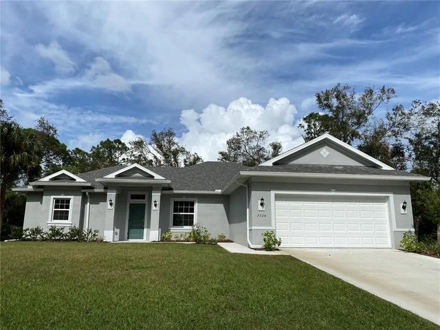 7724 Swiss Avenue, NORTH PORT