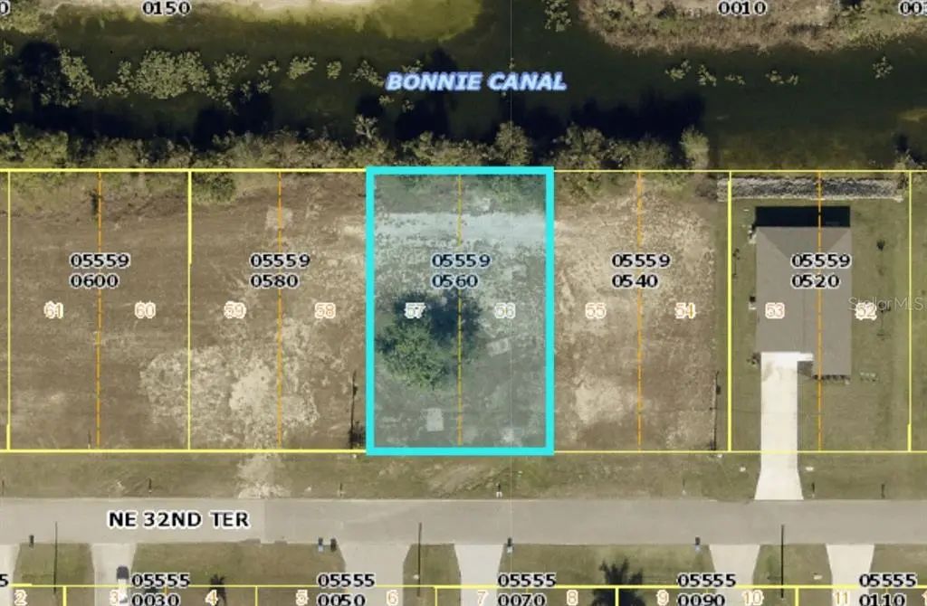 907 Ne 32nd Terrace, CAPE CORAL