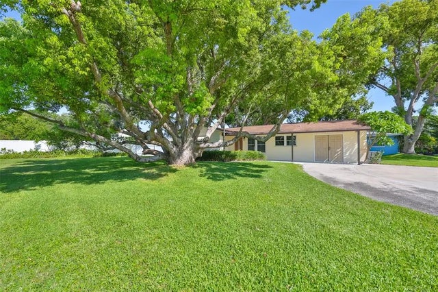 1511 4th Street Sw, LARGO