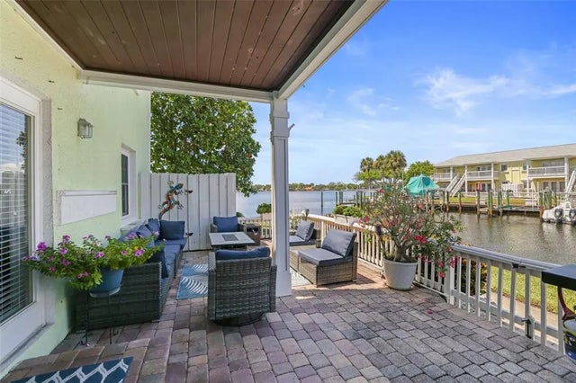 5134 Salmon Drive Se A, ST PETERSBURG