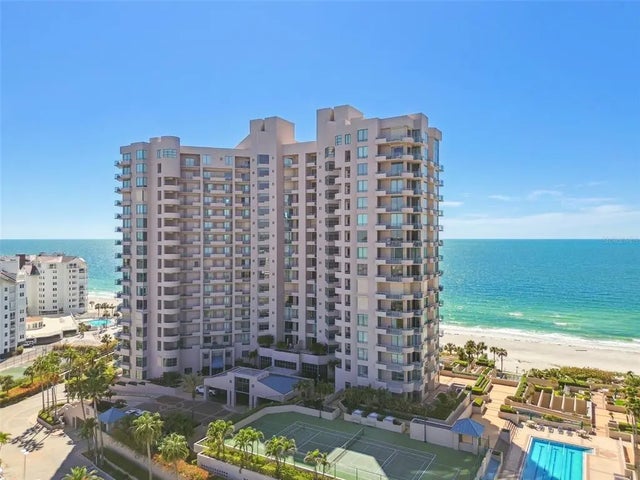 1560 Gulf Boulevard 306, CLEARWATER BEACH