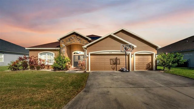 2574 Highlands Creek Way, LAKELAND