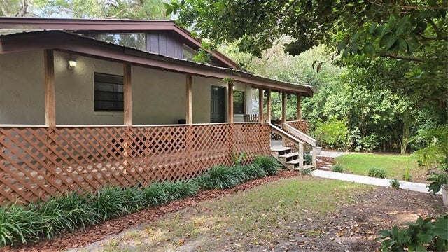 816 W 127th Avenue, TAMPA