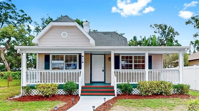 1005 45th Street W, BRADENTON