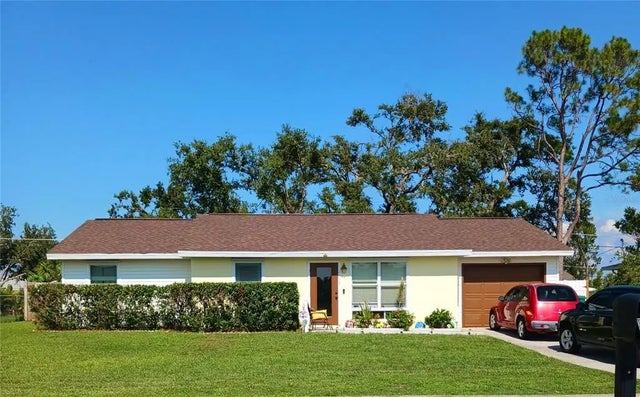 1586 Beacon Drive, PORT CHARLOTTE