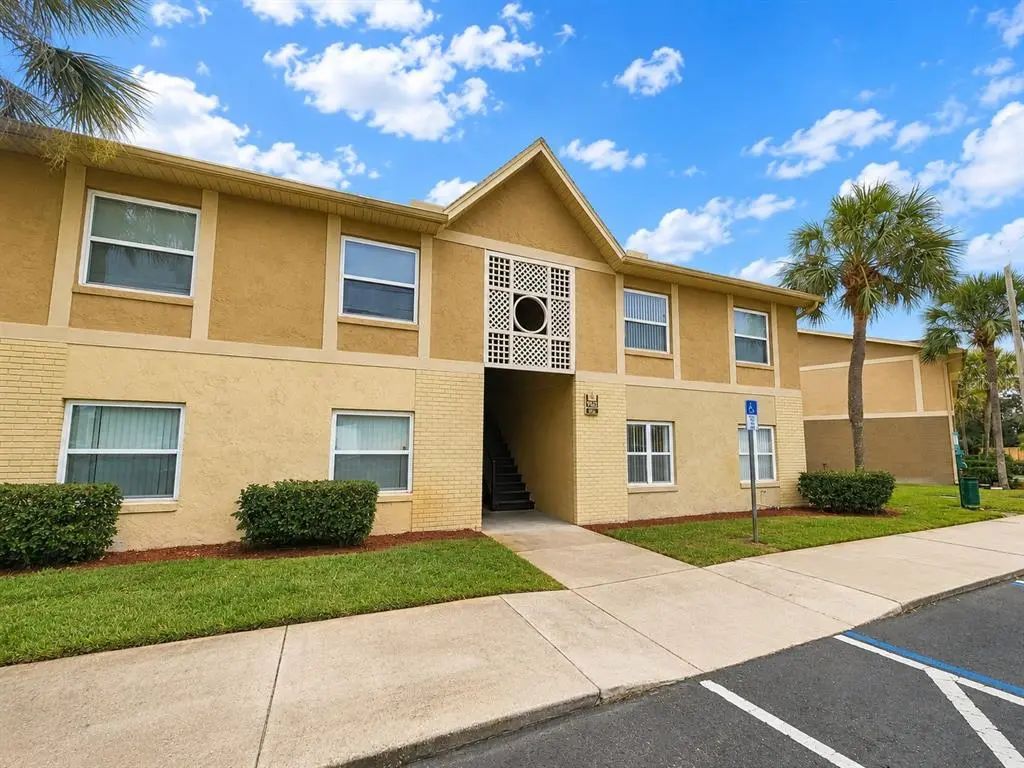 9933 Sweepstakes Lane 6, ORLANDO