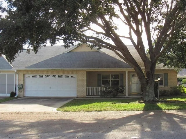 9002 Sw 96th Lane C, OCALA