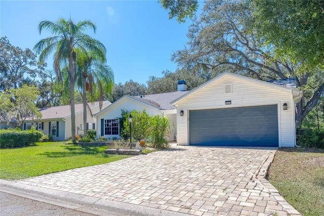 4242 Leafway Circle, LEESBURG