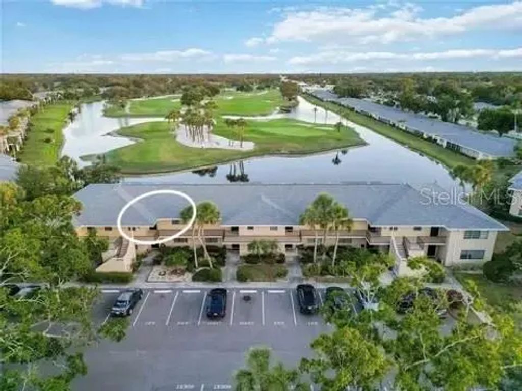 6999 W Country Club Drive N 225, SARASOTA