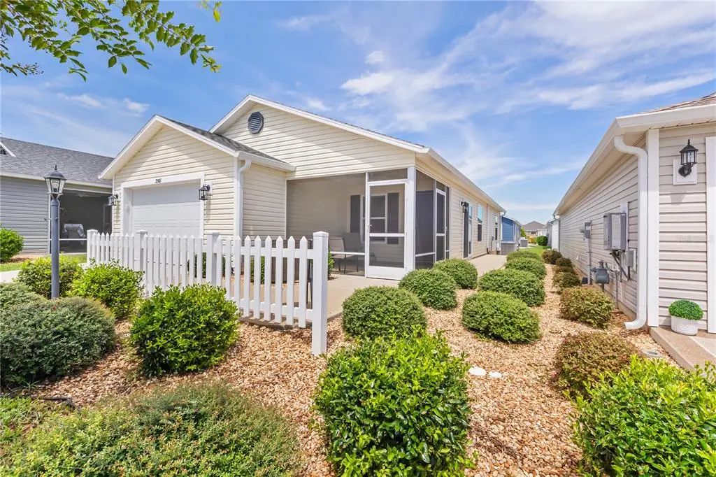 3561 Cochran Street, THE VILLAGES