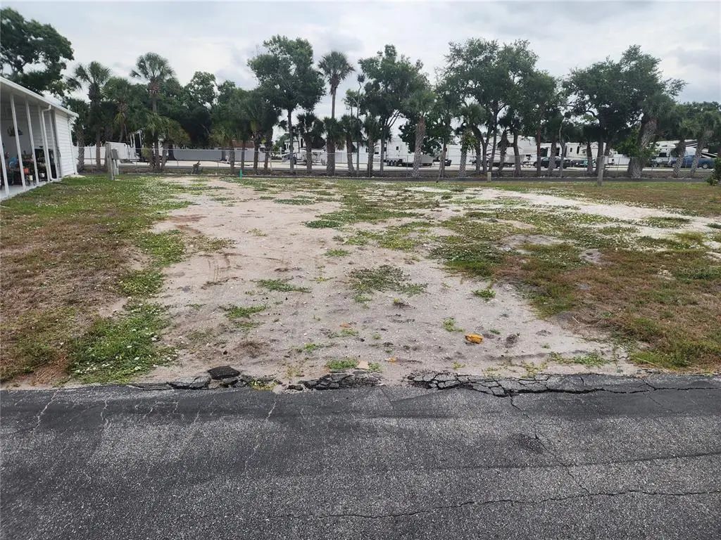 5515 Denmark Drive, BRADENTON