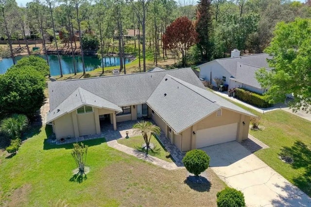 9056 Woodbreeze Boulevard, WINDERMERE