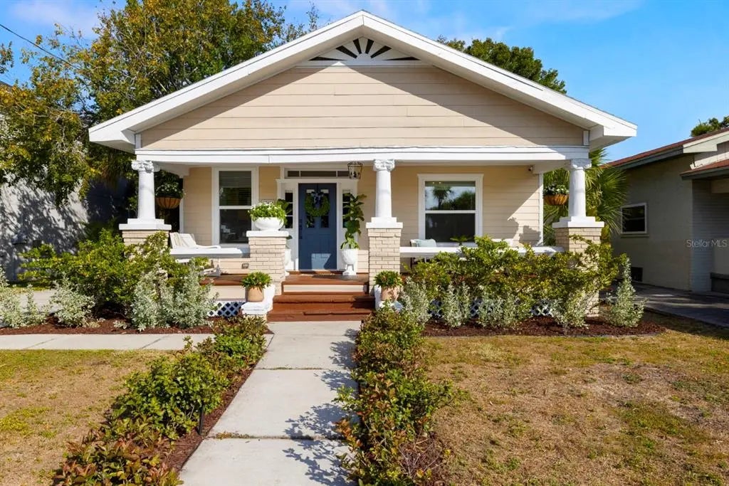 2503 W Gray Street, TAMPA