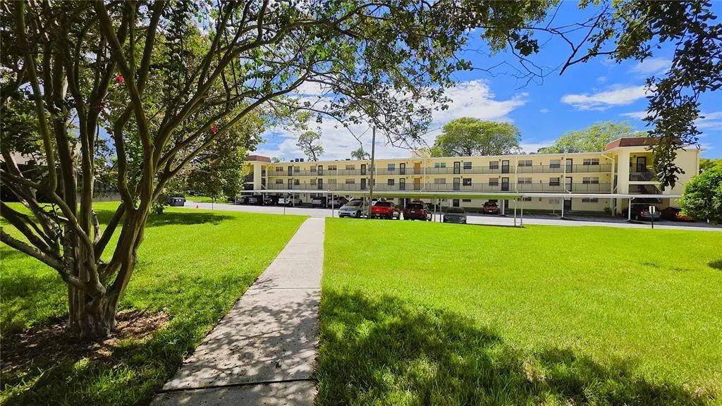 1450 Heather Ridge Boulevard 201, DUNEDIN