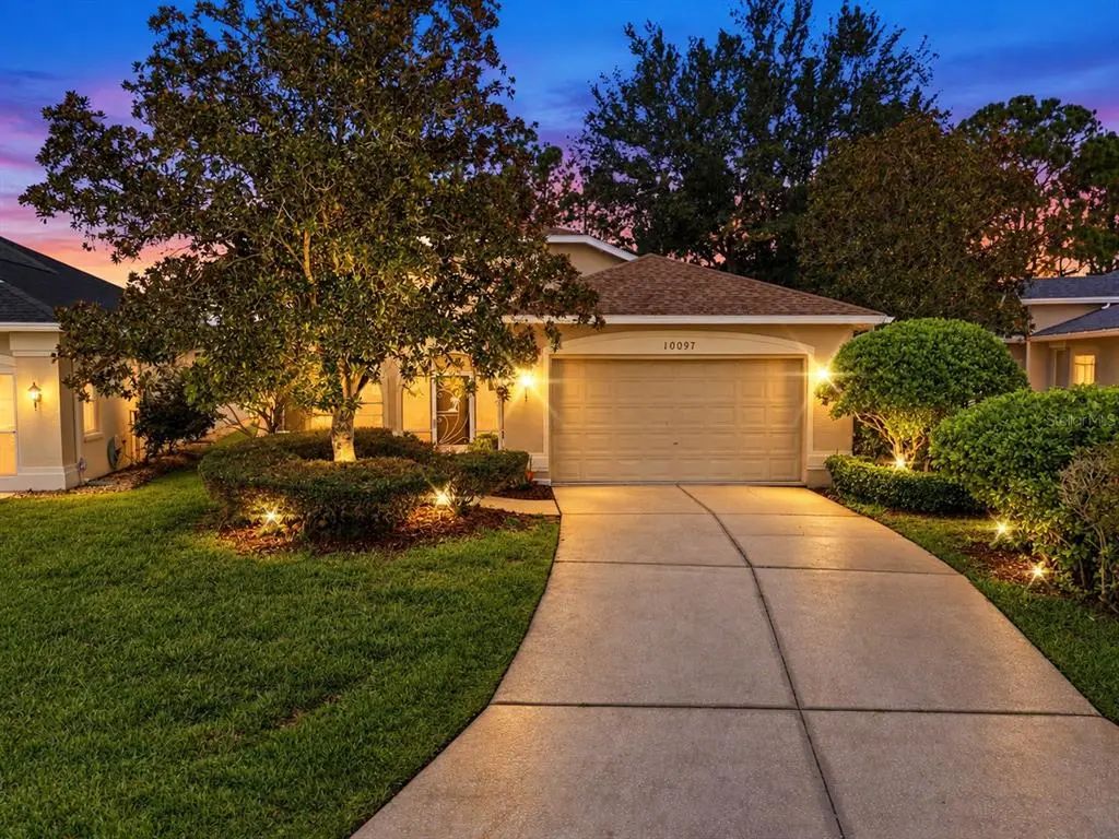 10097 Holly Berry Drive, WEEKI WACHEE