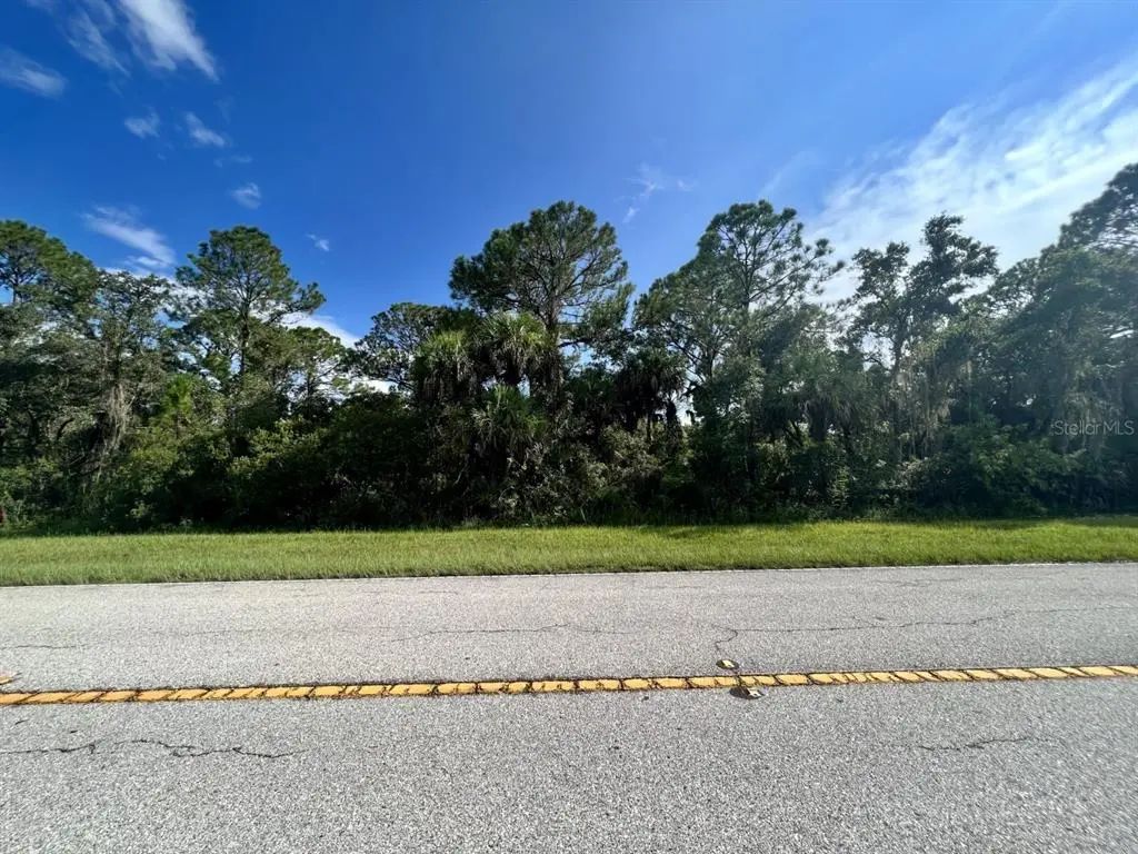 717 Biscayne Drive, PORT CHARLOTTE