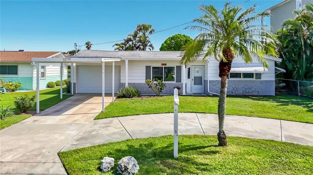 13538 Leslie Drive, HUDSON