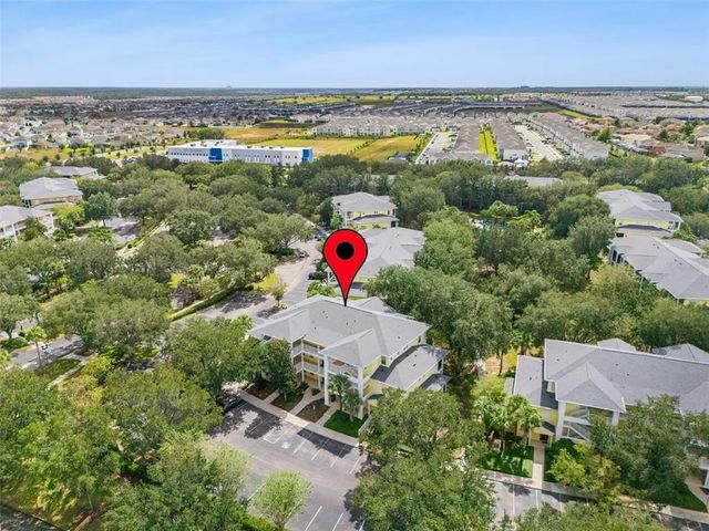 203 Lucaya Loop, DAVENPORT