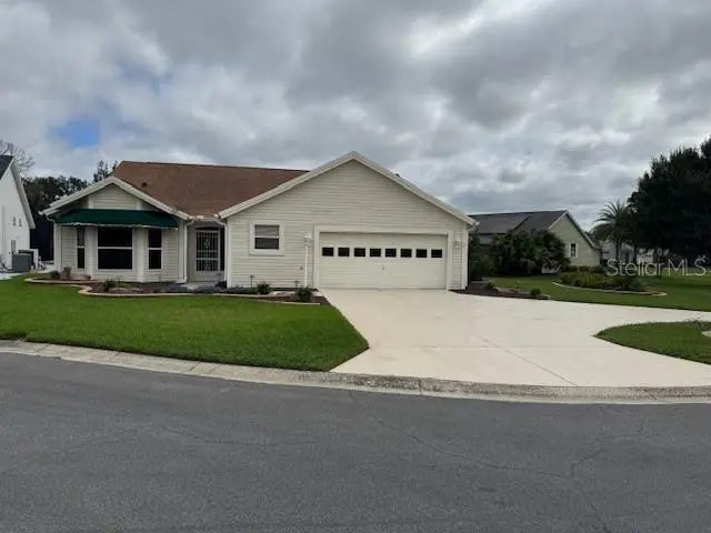 903 Ramos Drive, THE VILLAGES