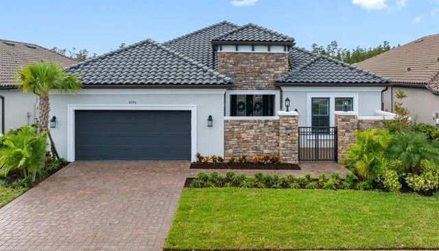 4795 Freccia Loop, WESLEY CHAPEL