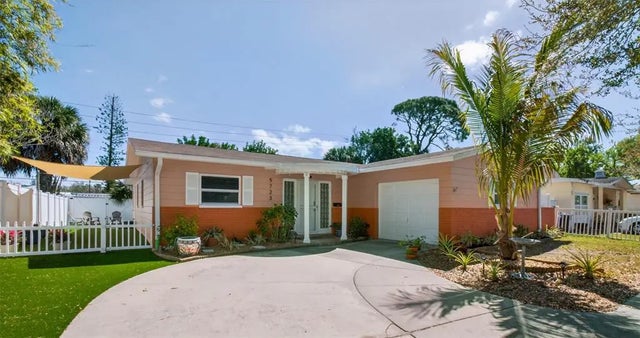 5723 1st Street Ne, ST PETERSBURG