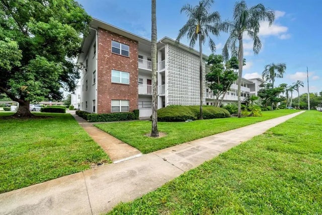 5150 10th Avenue N 106, ST PETERSBURG