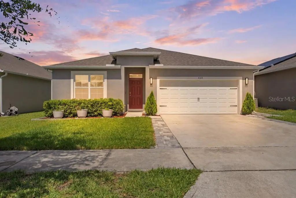 489 Lady Grace Place, DELAND