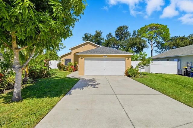 148 Eagle Point Boulevard, AUBURNDALE