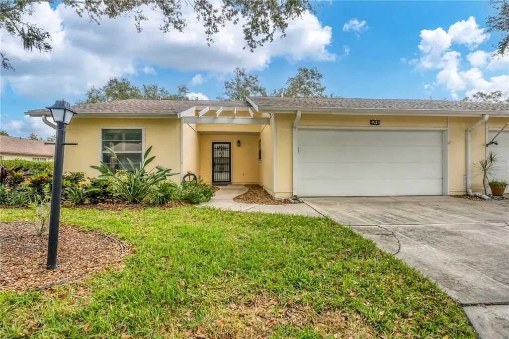 4021 Oakhurst Drive 3121, SARASOTA