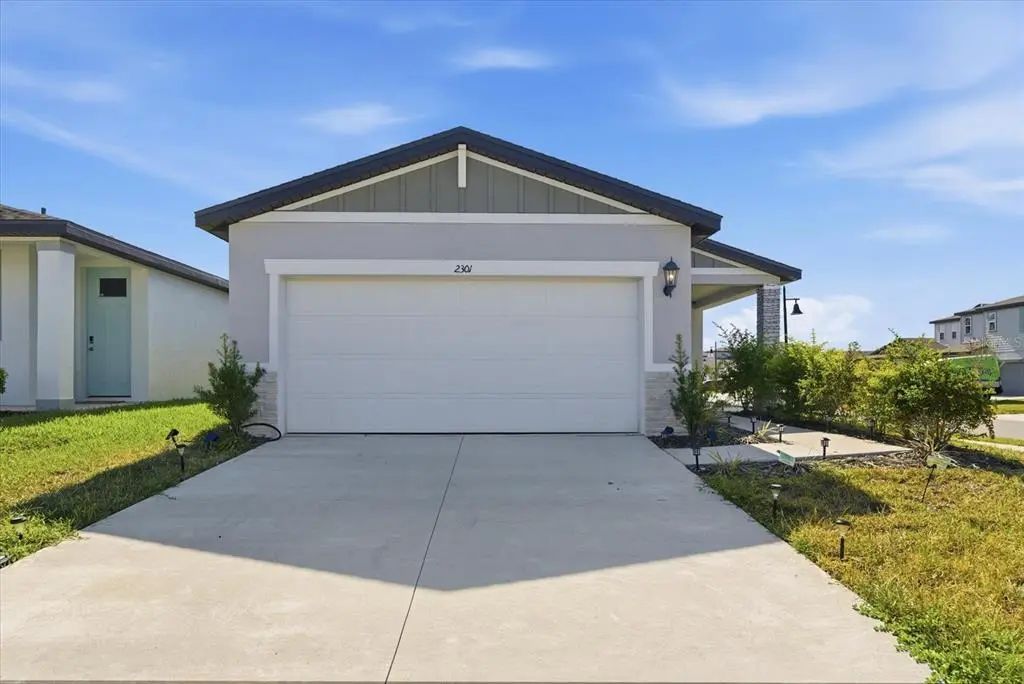 2301 E Newsome Road, PLANT CITY