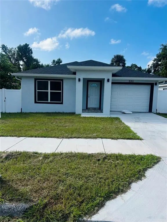 2911 E 20th Avenue, TAMPA