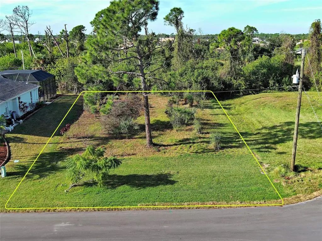 43 Tee View Road, ROTONDA WEST