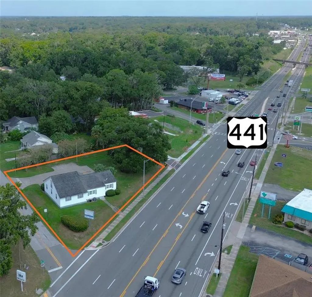 2241 S Pine Avenue, OCALA