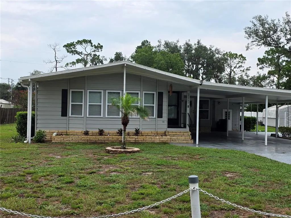 37747 Silver Pines Avenue, ZEPHYRHILLS
