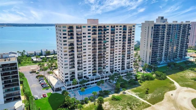 1270 Gulf Boulevard 701, CLEARWATER