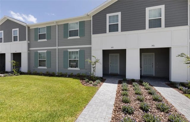 977 Paradise Drive, DAVENPORT