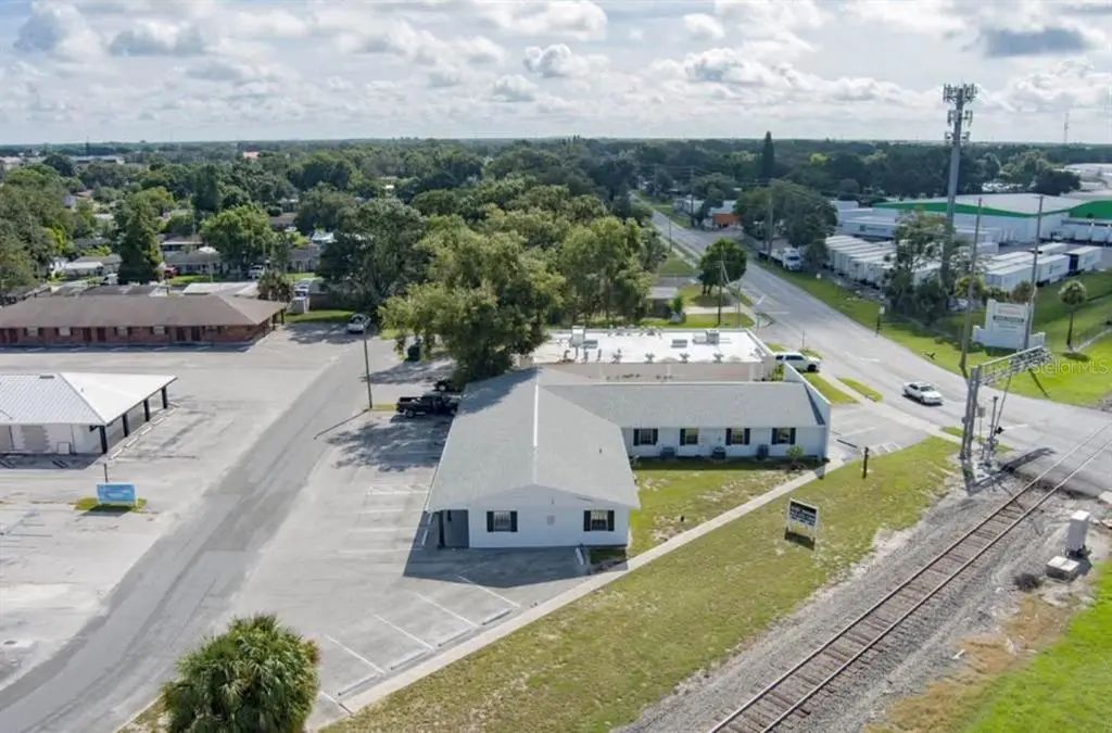 1517 Commercial Park Drive, LAKELAND