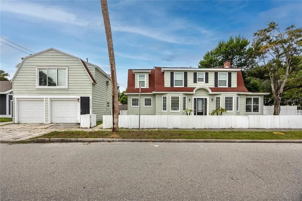 2120 10th Street N, ST PETERSBURG