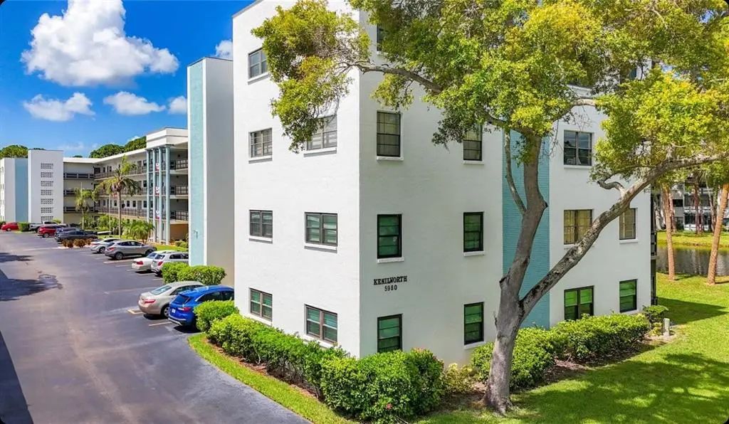 5980 80th Street N 205, ST PETERSBURG
