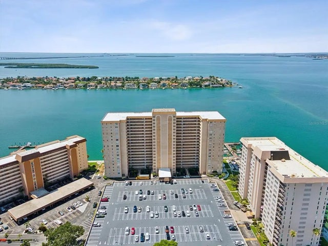 5200 Brittany Drive S 1204, ST PETERSBURG
