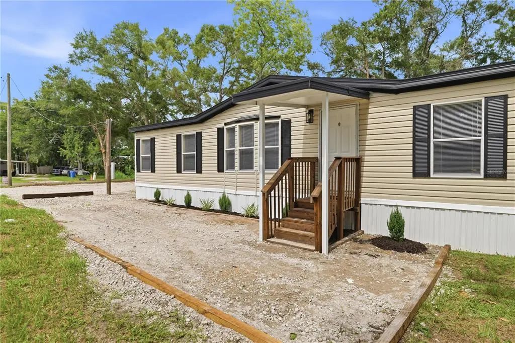 8726 N Meadowview Cir, TAMPA